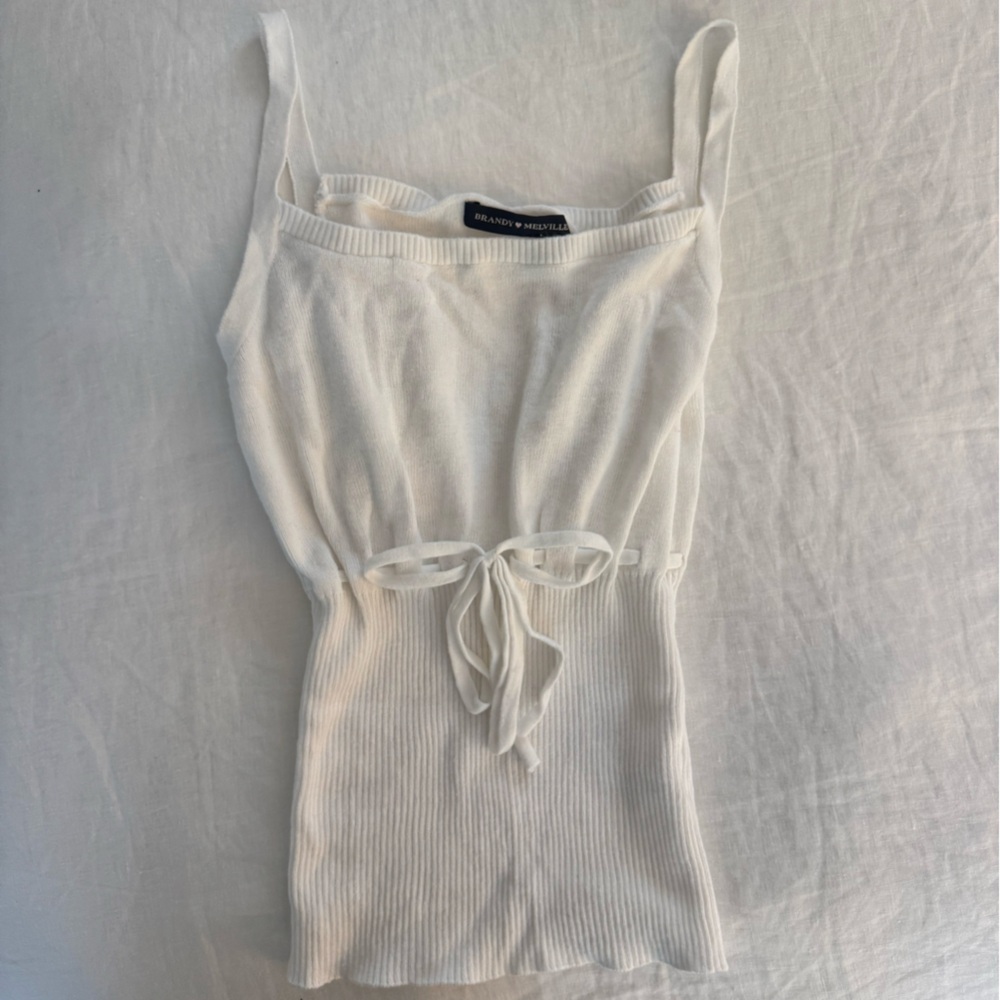 Brandy Melville Sandra tank top in White
